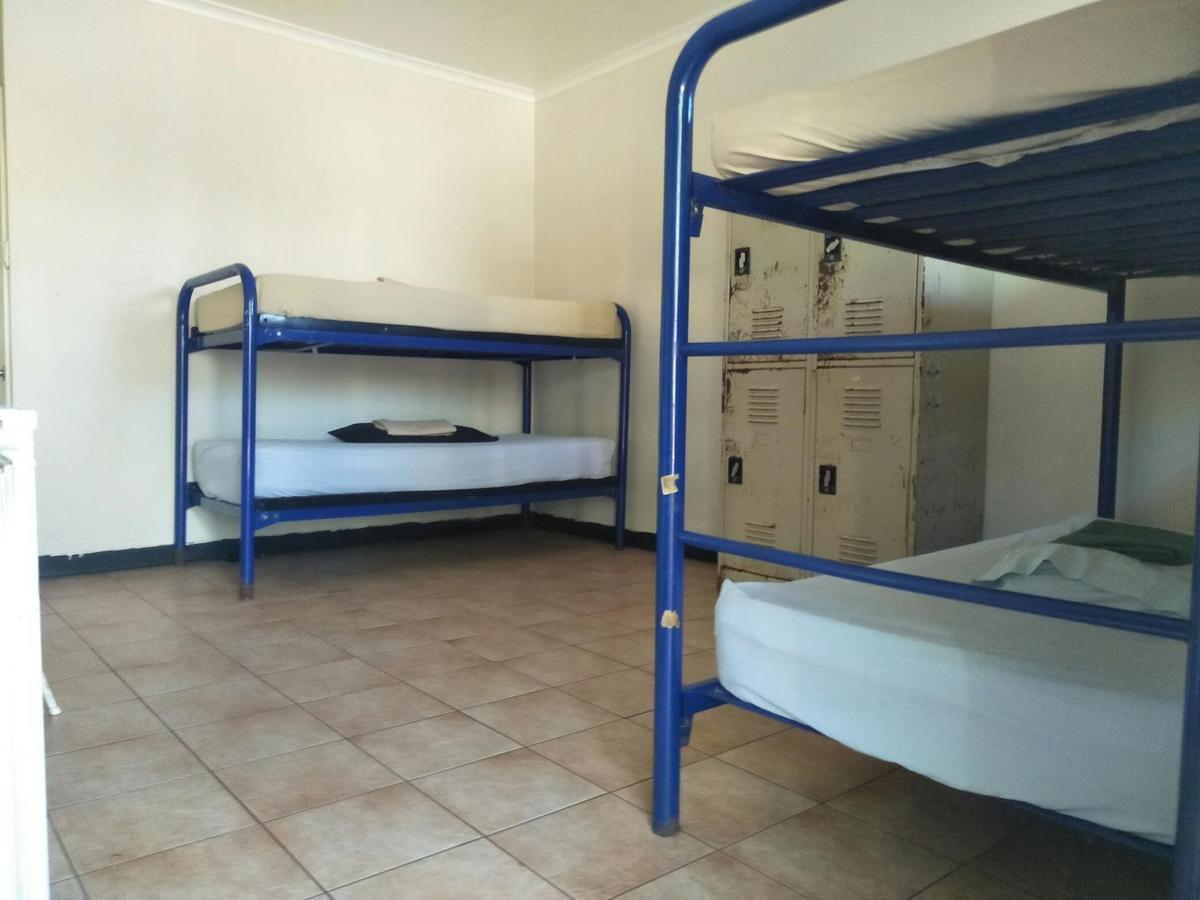 Palm Court Backpackers Hostel Katherine Εξωτερικό φωτογραφία
